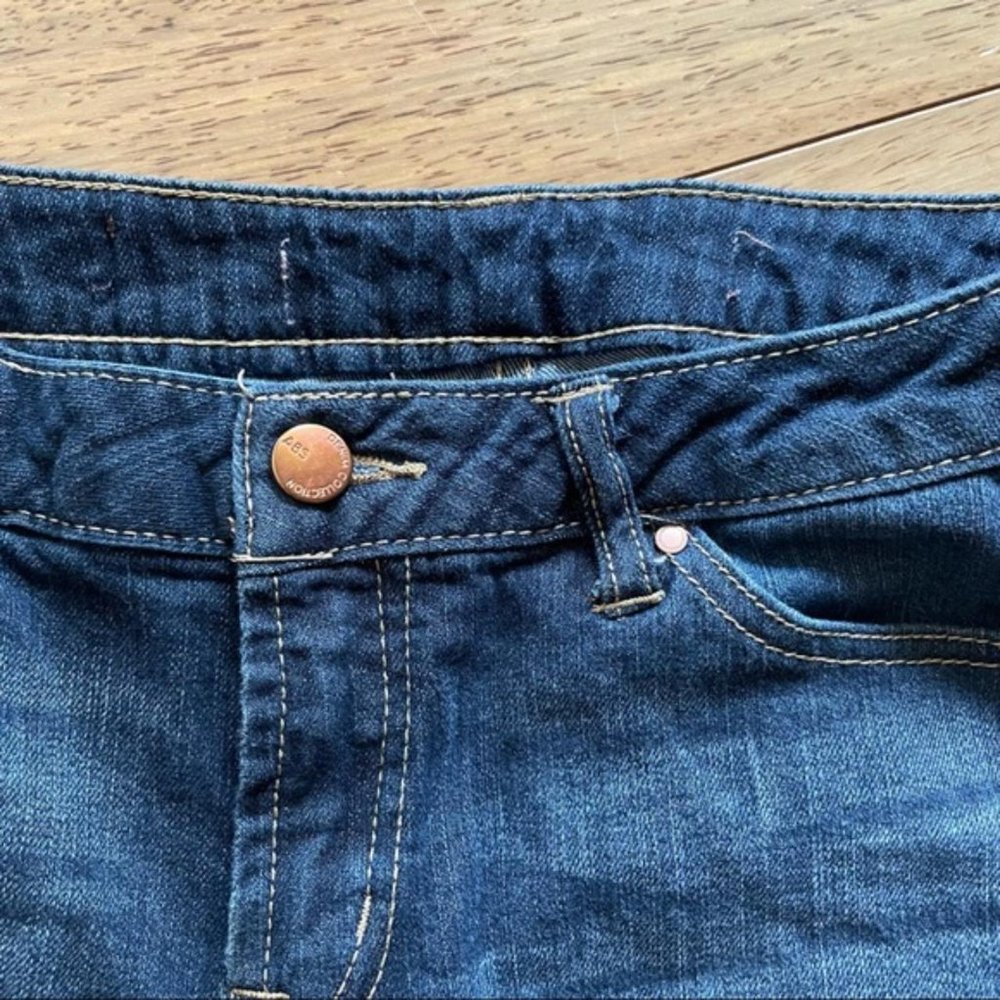 Abs Denim Collection Shorts - Picture 2 of 4
